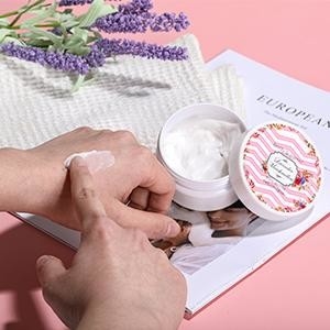 ست کادویی ژل دوش با روغن بدن باتر دست کرم ژل ماساژ روغن حمام ژل دوش OEM